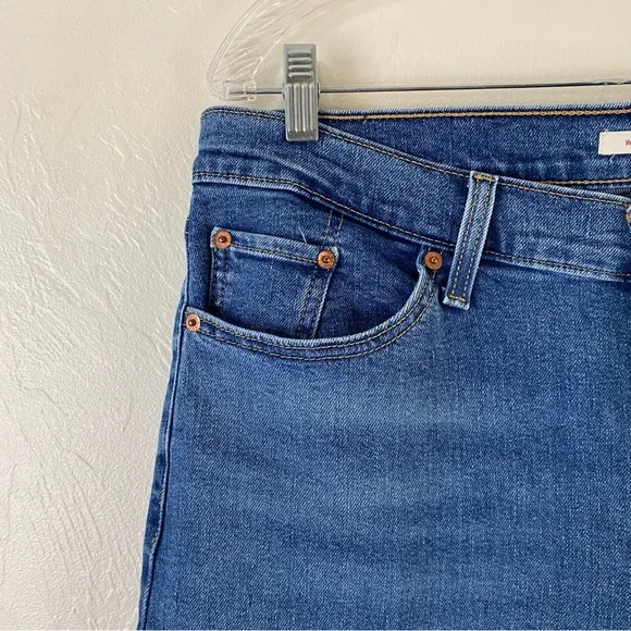 Women’s Levi’s Wedgie Straight Jeans - Picture 5 of 10